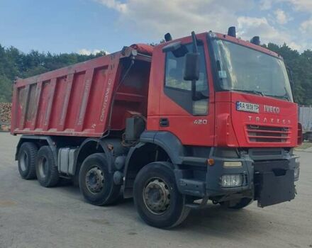 Ивеко Треккер 2008 в Малине на Automoto.ua Красный Ивеко Треккер, объемом двигателя 12.88 л и пробегом 313 тыс. км за 45500 $, фото 4 на Automoto.ua