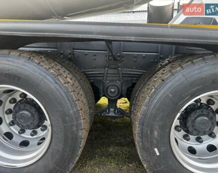 Ивеко Треккер, объемом двигателя 0 л и пробегом 181 тыс. км за 62000 $, фото 3 на Automoto.ua