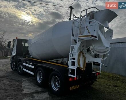 Ивеко Треккер, объемом двигателя 0 л и пробегом 181 тыс. км за 62000 $, фото 8 на Automoto.ua