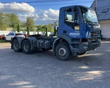 Синий Ивеко Треккер, объемом двигателя 12.88 л и пробегом 100 тыс. км за 13000 $, фото 2 на Automoto.ua