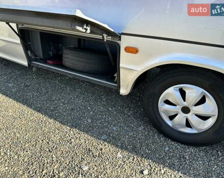 Фиолетовый Ивеко Винг, объемом двигателя 3 л и пробегом 450 тыс. км за 37500 $, фото 15 на Automoto.ua