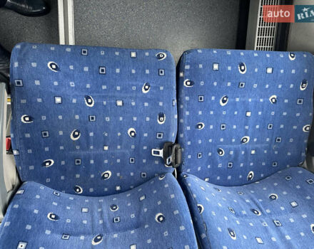 Фиолетовый Ивеко Винг, объемом двигателя 3 л и пробегом 450 тыс. км за 37500 $, фото 24 на Automoto.ua