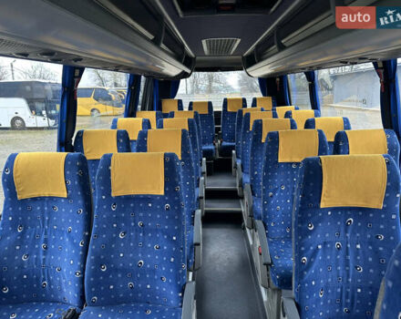 Фиолетовый Ивеко Винг, объемом двигателя 3 л и пробегом 450 тыс. км за 37500 $, фото 13 на Automoto.ua