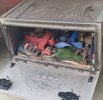 Желтый Ивеко Зета, объемом двигателя 6 л и пробегом 300 тыс. км за 13500 $, фото 10 на Automoto.ua