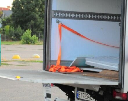 Белый Ивеко Другая, объемом двигателя 2.3 л и пробегом 293 тыс. км за 25000 $, фото 5 на Automoto.ua