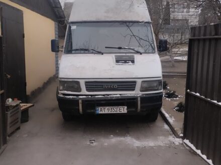 Ивеко Другая 1994 в Вышгороде на Automoto.ua Белый Ивеко Другая, объемом двигателя 2.5 л и пробегом 500 тыс. км за 1937 $, фото 1 на Automoto.ua
