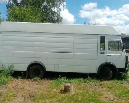 Івеко Другая, об'ємом двигуна 0 л та пробігом 0 тис. км за 2000 $, фото 1 на Automoto.ua