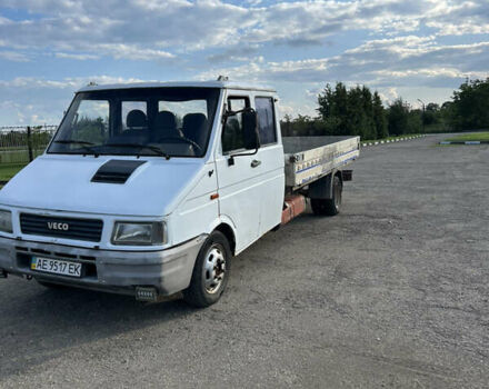 Белый Ивеко TurboDaily, объемом двигателя 2.5 л и пробегом 500 тыс. км за 5300 $, фото 2 на Automoto.ua