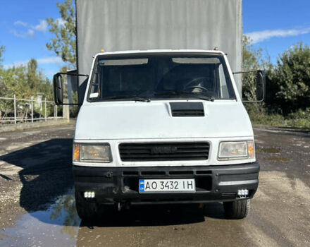 Белый Ивеко TurboDaily, объемом двигателя 2.5 л и пробегом 600 тыс. км за 6850 $, фото 1 на Automoto.ua