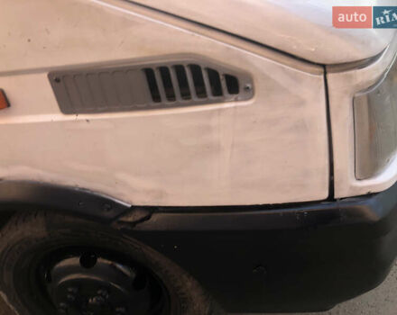 Белый Ивеко TurboDaily, объемом двигателя 2.5 л и пробегом 350 тыс. км за 3300 $, фото 8 на Automoto.ua