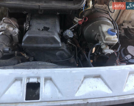 Белый Ивеко TurboDaily, объемом двигателя 2.5 л и пробегом 350 тыс. км за 3300 $, фото 1 на Automoto.ua