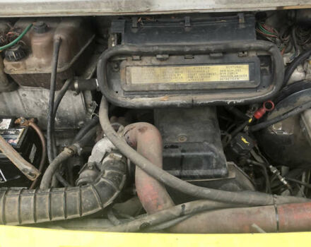 Белый Ивеко TurboDaily, объемом двигателя 2.5 л и пробегом 350 тыс. км за 3300 $, фото 2 на Automoto.ua