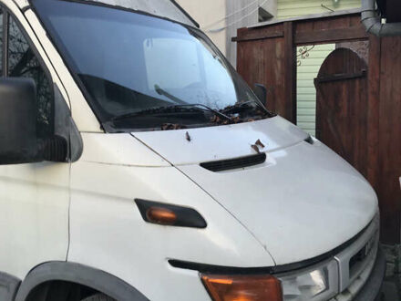 Білий Івеко TurboDaily, об'ємом двигуна 2.8 л та пробігом 950 тис. км за 4000 $, фото 1 на Automoto.ua