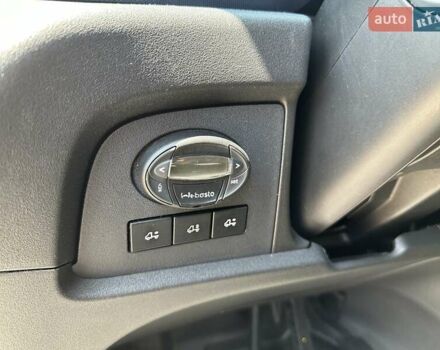 Ивеко TurboDaily, объемом двигателя 3 л и пробегом 305 тыс. км за 21000 $, фото 8 на Automoto.ua