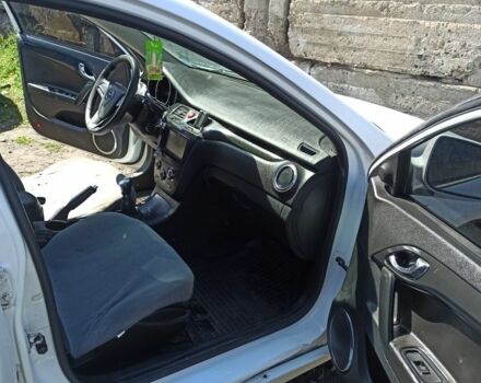 Белый Джак Джей5, объемом двигателя 1.5 л и пробегом 193 тыс. км за 3299 $, фото 12 на Automoto.ua