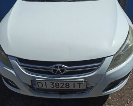 Белый Джак Джей5, объемом двигателя 1.5 л и пробегом 193 тыс. км за 3299 $, фото 5 на Automoto.ua