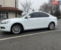Белый Джак Джей5, объемом двигателя 1.5 л и пробегом 16 тыс. км за 6500 $, фото 2 на Automoto.ua
