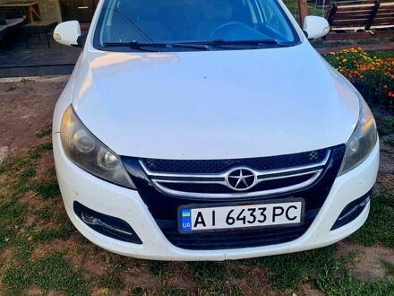 Білий Джак Джей5, об'ємом двигуна 1.5 л та пробігом 200 тис. км за 3500 $, фото 1 на Automoto.ua