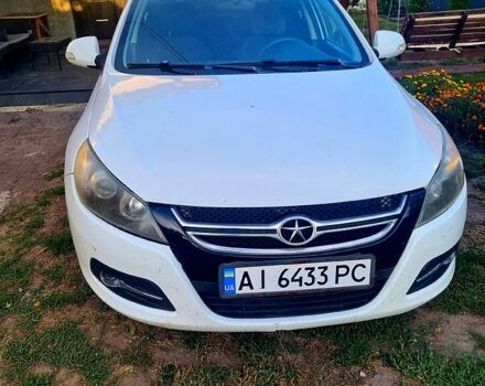 Білий Джак Джей5, об'ємом двигуна 1.5 л та пробігом 200 тис. км за 3500 $, фото 1 на Automoto.ua