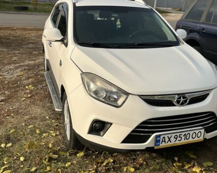 Джак Джей5 2013 в Павлограде на Automoto.ua Белый Джак Джей5, объемом двигателя 2 л и пробегом 255 тыс. км за 5800 $, фото 1 на Automoto.ua