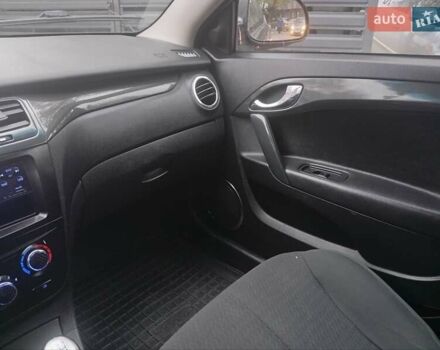 Черный Джак Джей5, объемом двигателя 1.5 л и пробегом 216 тыс. км за 3800 $, фото 1 на Automoto.ua