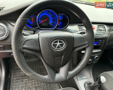 Красный Джак Джей5, объемом двигателя 1.5 л и пробегом 98 тыс. км за 3950 $, фото 18 на Automoto.ua