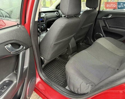 Красный Джак Джей5, объемом двигателя 1.5 л и пробегом 98 тыс. км за 3950 $, фото 14 на Automoto.ua