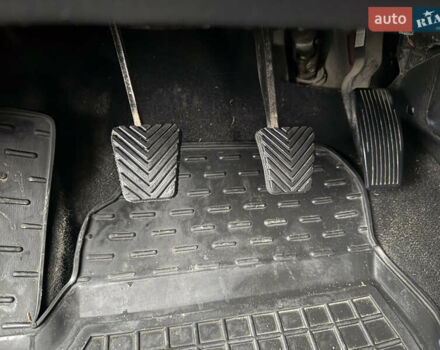 Красный Джак Джей5, объемом двигателя 1.5 л и пробегом 98 тыс. км за 3950 $, фото 19 на Automoto.ua