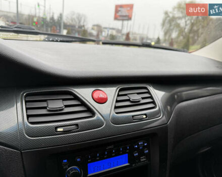 Красный Джак Джей5, объемом двигателя 1.5 л и пробегом 98 тыс. км за 3950 $, фото 22 на Automoto.ua