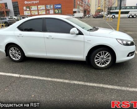 Джак Джей5, объемом двигателя 1.5 л и пробегом 16 тыс. км за 6999 $, фото 1 на Automoto.ua