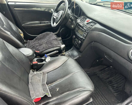 Серый Джак Джей5, объемом двигателя 1.5 л и пробегом 310 тыс. км за 1200 $, фото 7 на Automoto.ua