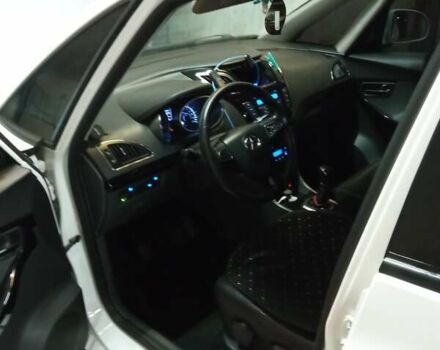 Джак Джей6 2015 в Тернополе на Automoto.ua Белый Джак Джей6, объемом двигателя 2 л и пробегом 88 тыс. км за 9000 $, фото 20 на Automoto.ua