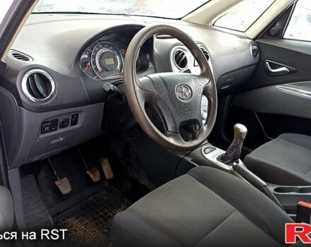 Белый Джак Джей6, объемом двигателя 1.8 л и пробегом 149 тыс. км за 3700 $, фото 1 на Automoto.ua