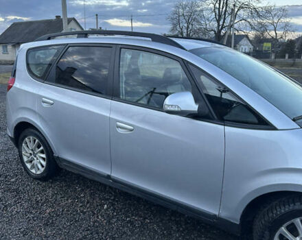 Серый Джак Джей6, объемом двигателя 2 л и пробегом 104 тыс. км за 6100 $, фото 6 на Automoto.ua