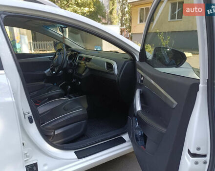 Белый Джак С2, объемом двигателя 1.5 л и пробегом 99 тыс. км за 7600 $, фото 5 на Automoto.ua