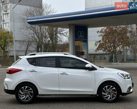 Белый Джак С2, объемом двигателя 1.5 л и пробегом 100 тыс. км за 8799 $, фото 4 на Automoto.ua