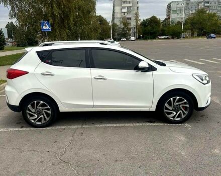 Джак С2 2016 у Славянске на Automoto.ua Білий Джак С2, об'ємом двигуна 1.5 л та пробігом 51 тис. км за 9000 $, фото 9 на Automoto.ua