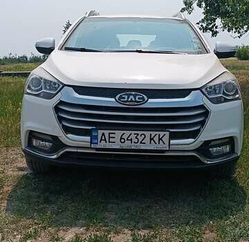 Белый Джак С2, объемом двигателя 1.5 л и пробегом 15 тыс. км за 8650 $, фото 1 на Automoto.ua