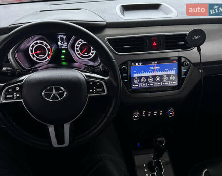 Красный Джак С2, объемом двигателя 1.5 л и пробегом 68 тыс. км за 8200 $, фото 4 на Automoto.ua