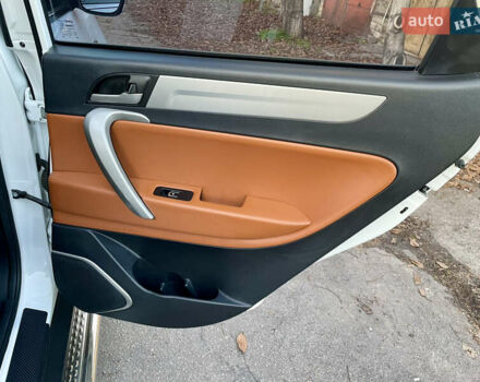 Білий Джак С5, об'ємом двигуна 2 л та пробігом 80 тис. км за 8700 $, фото 12 на Automoto.ua