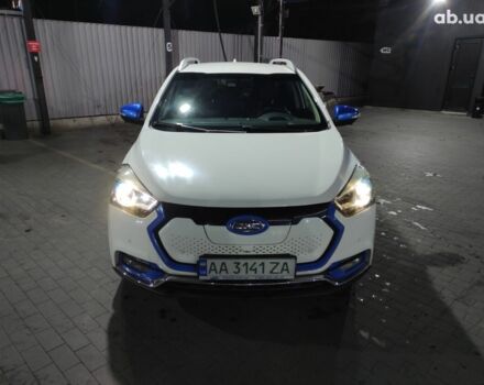 Белый Джак iEV7S, объемом двигателя 0 л и пробегом 40 тыс. км за 12500 $, фото 6 на Automoto.ua
