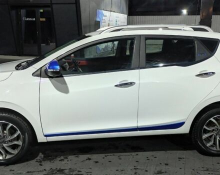 Белый Джак iEV7S, объемом двигателя 0 л и пробегом 40 тыс. км за 12500 $, фото 1 на Automoto.ua