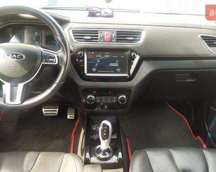 Белый Джак iEV7S, объемом двигателя 0 л и пробегом 87 тыс. км за 15900 $, фото 1 на Automoto.ua