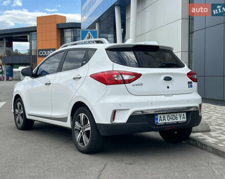 Белый Джак iEV7S, объемом двигателя 0 л и пробегом 59 тыс. км за 9900 $, фото 3 на Automoto.ua