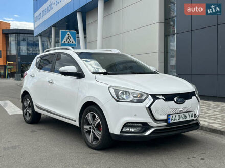 Белый Джак iEV7S, объемом двигателя 0 л и пробегом 59 тыс. км за 9750 $, фото 1 на Automoto.ua