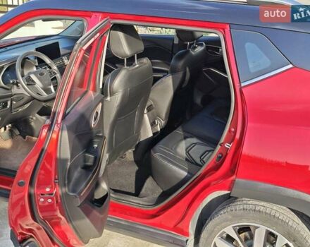 Красный Джак iEVS4, объемом двигателя 0 л и пробегом 70 тыс. км за 15000 $, фото 5 на Automoto.ua