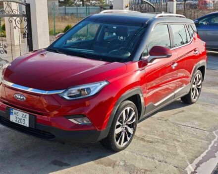 Красный Джак iEVS4, объемом двигателя 0 л и пробегом 70 тыс. км за 15000 $, фото 1 на Automoto.ua