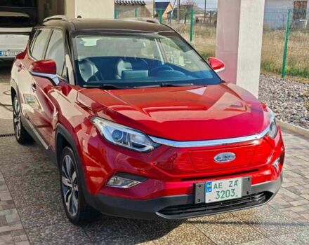 Красный Джак iEVS4, объемом двигателя 0 л и пробегом 70 тыс. км за 15000 $, фото 18 на Automoto.ua