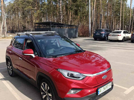 Джак iEVS4 2019 в Буче на Automoto.ua Красный Джак iEVS4, объемом двигателя 0 л и пробегом 84 тыс. км за 14500 $, фото 1 на Automoto.ua