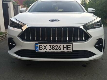Джак J7 2021 в Хмельницком на Automoto.ua Белый Джак J7, объемом двигателя 1.5 л и пробегом 37 тыс. км за 11600 $, фото 1 на Automoto.ua